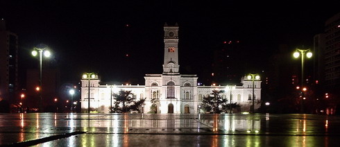 La Plata Travel Guide